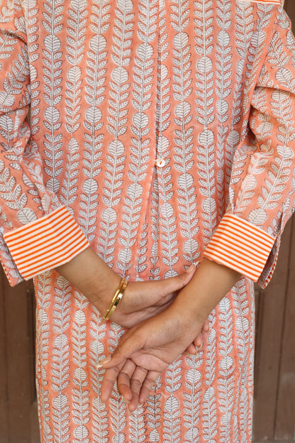 Peach Symphony Kurti