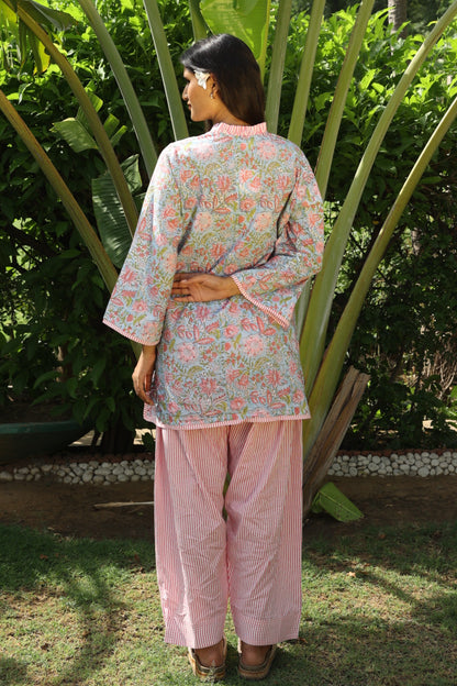 The Sunehri Set